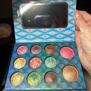 New BH cosmetics wild & alluring baked cosmetics